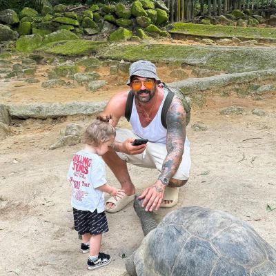 Η συνταγή για να φτιάξετε τα pancakes πρωτεΐνης με 2 υλικά του Δημήτρη Αλεξάνδρου