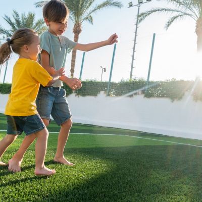 Καλοκαιρινές διακοπές χωρίς καβγάδες - Πώς να αποφύγετε τις συγκρούσεις ανάμεσα στα αδέλφια