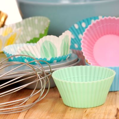 Παγωτίνια με φυστικοβούτυρο και αλατισμένη καραμέλα από χουρμάδες