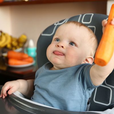 Παγωμένα καρότα για την οδοντοφυΐα του μωρού