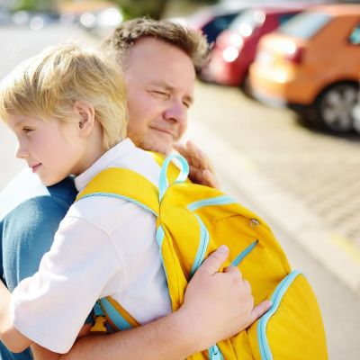 Πρώτη μέρα στο σχολείο: 10 χρήσιμες μοντεσσοριανές φράσεις για παιδιά δημοτικού