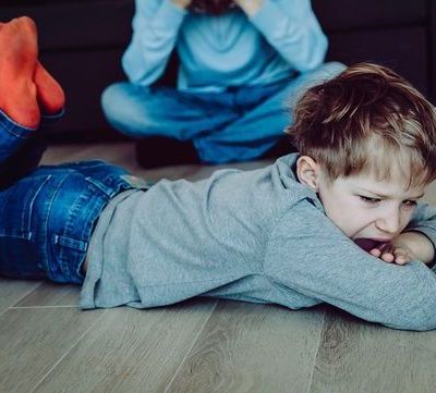 Γιατί το παιδί μου δεν θέλει να το αγγίζουν;