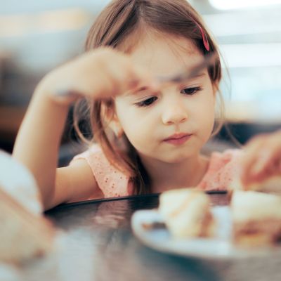 Picky eaters και Food Waste: Tips που θα βοηθήσουν τους γονείς να μειώσουν τη σπατάλη φαγητού