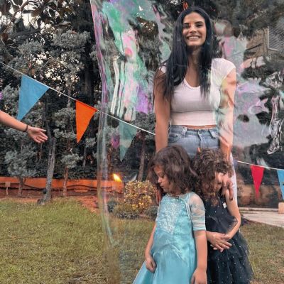 Χριστίνα Μπόμπα: Δεν αποχωρίζονται τις στολές τους οι δίδυμες-Οι αναρτήσεις και τα #septembermoments