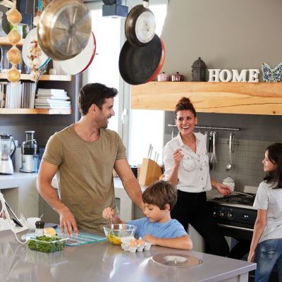 Όταν οι γονείς δημιουργούν τους δικούς τους κανόνες και αψηφούν τους ειδικούς