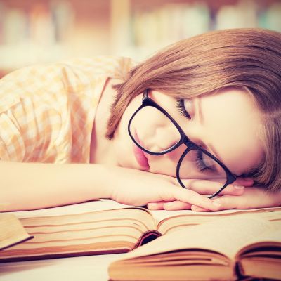 Το έφηβο παιδί μου δε θέλει να διαβάσει για το σχολείο - Πώς μπορώ να το βοηθήσω