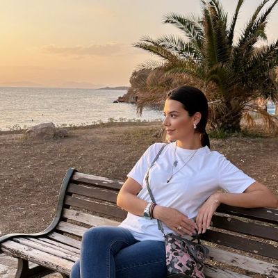 Νικολέττα Ράλλη: Σε χριστουγεννιάτικο mood πίνοντας σπιτική ζεστή σοκολάτα με την κόρη της