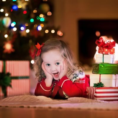 Τι χρειάζονται τα παιδιά περισσότερο από δώρα αυτά τα Χριστούγεννα