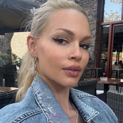 Βίκυ Κάβουρα: Η mirror selfie στο ασανσέρ με την κόρη της που θα ταυτιστείς 100% εάν είσαι νέα μαμά