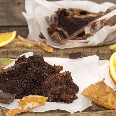 Σοκολατένιο κέικ με άρωμα πορτοκαλιού