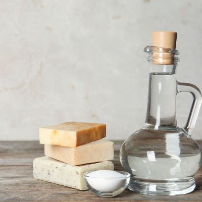 To tip της μαμάς: 7 πράγματα που δεν πρέπει να καθαρίζετε με ξίδι