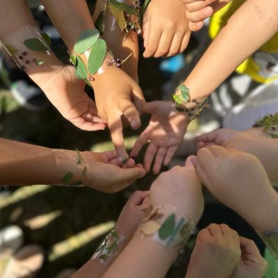 Φτιάξτε ένα βραχιόλι για το παιδί σας με λουλούδια του φθινοπώρου