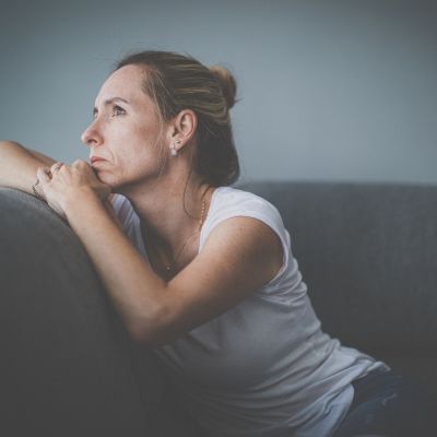 10 τραγούδια που θα σας βοηθήσουν να διαχειριστείτε την απώλεια εγκυμοσύνης