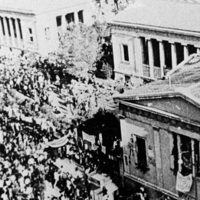 Τα τραγούδια του Πολυτεχνείου: Για να μαθαίνουν τα παιδιά και να θυμούνται οι μεγάλοι