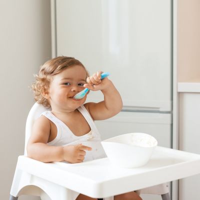 Ποιος είναι ο κανόνας «90-90-90» για να τρώνε τα μωρά;