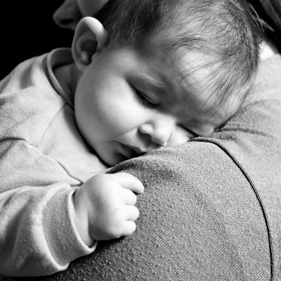 Οι μητέρες χρειάζονται την ίδια προσοχή με ένα νεογέννητο