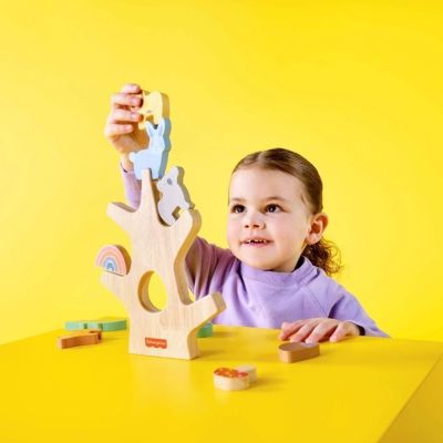 Ανακαλύπτοντας τις παιδικές μας αναμνήσεις μέσα από τα ξύλινα παιχνίδια της Fisher- Price