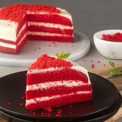 Εντυπωσιακή τούρτα red velvet στη χύτρα ταχύτητας