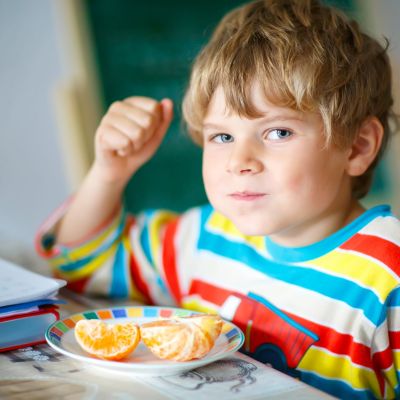 Μανταρίνια: Ποια είναι τα διατροφικά τους οφέλη και 2 συνταγές για φρουτόκρεμα