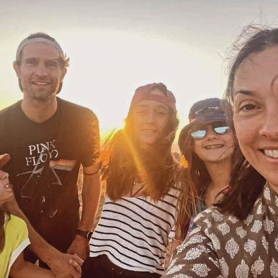 Νάντια Γιαννακοπούλου: Η φωτογραφία με τον σύζυγό της και τις κόρες τους - Μεγάλωσαν πολύ