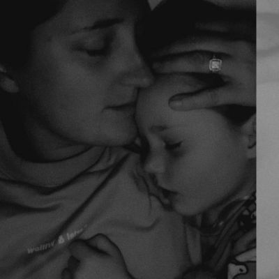 Όλα μπορούν να διορθωθούν με μια αγκαλιά