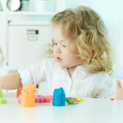 Όλα όσα πρέπει να γνωρίζετε πριν επιλέξετε τα Εκπαιδευτήρια Καίσαρη για το παιδί σας