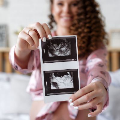 Καλλιέργεια εμβρύων στην εξωσωματική: Πώς γίνεται (vid)