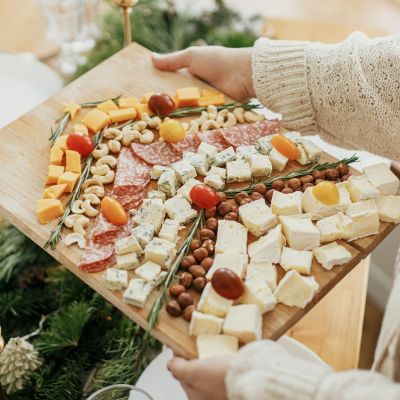Πώς θα φτιάξεις ένα χριστουγεννιάτικο πλατό (αλμυρό και γλυκό) για τα παιδιά