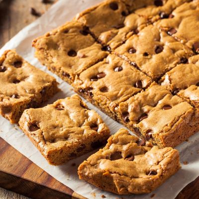 Υγιεινές μπάρες με βρώμη και μπανάνα για πρωινό με 3 υλικά