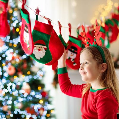 Αισθητηριακό παιχνίδι σε εξωτερικό χώρο: Χριστουγεννιάτικο «κυνήγι θησαυρού» με στοιχεία