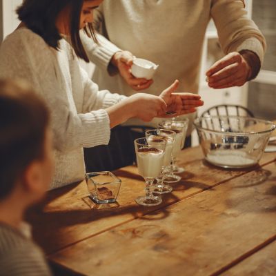 Eggnog για παιδιά: To αγαπημένο χριστουγεννιάτικο ποτό χωρίς αλκοόλ