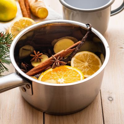 Πώς θα κάνεις το σπίτι σου να  «μυρίσει» Χριστούγεννα