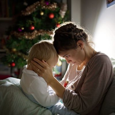 Η μαμά δεν ξεκουράζεται ποτέ, ούτε στις γιορτές