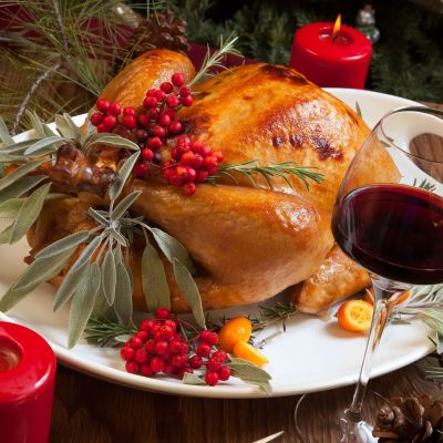 Χριστουγεννιάτικη συνταγή για νόστιμη ψητή γεμιστή γαλοπούλα