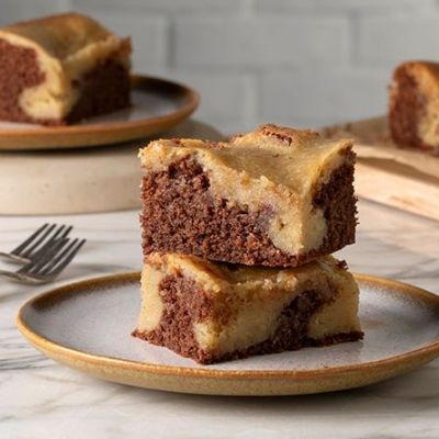 Δίχρωμο κέικ με ταχίνι