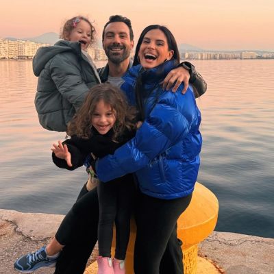 Χριστίνα Μπόμπα: «15 μέρες χωρίς σχολεία, χωρίς δουλειές, όλη μέρα μαζί! Η απόλυτη ευτυχία!»