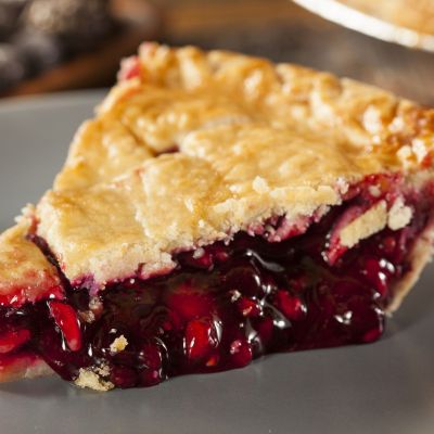 Πίτα με βύσσινα με 2 μόνο υλικά