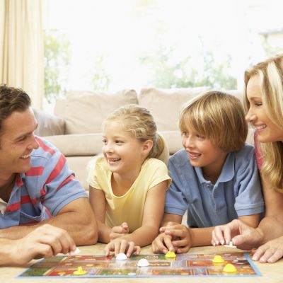 Να κερδίζουν τα παιδιά στα παιχνίδια; Το δίλημμα των γονιών και η άποψη των ειδικών