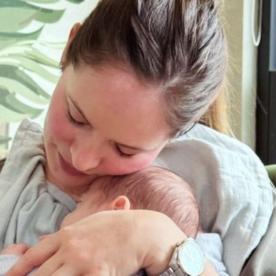 Ανίτα Μπραντ: Οι τρυφερές φωτογραφίες με τον 3,5 μηνών γιο της