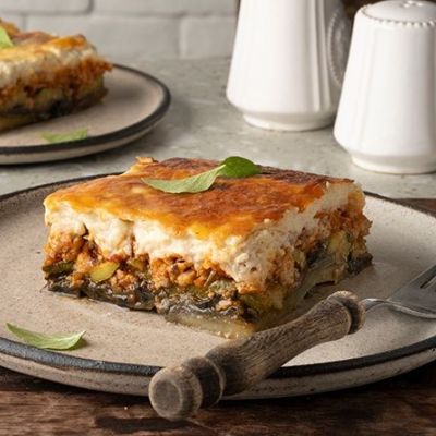 Light μουσακάς με μπεσαμέλ γιαουρτιού - Πώς θα τον φτιάξετε