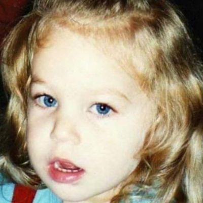 Ελληνίδα τραγουδίστρια που πρόσφατα έγινε μαμά το κοριτσάκι της φωτογραφίας