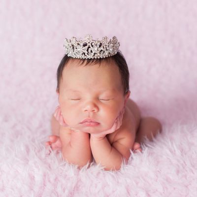 Δώστε έξτρα λάμψη στην προσωπικότητα του μωρού σας διαλέγοντας ένα sparkly όνομα για εκείνο