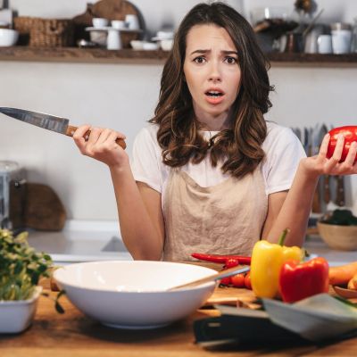 Υπάρχει ένας απλός τρόπος για να ακονίσετε τα ψαλίδια και τα μαχαίρια που δεν κόβουν