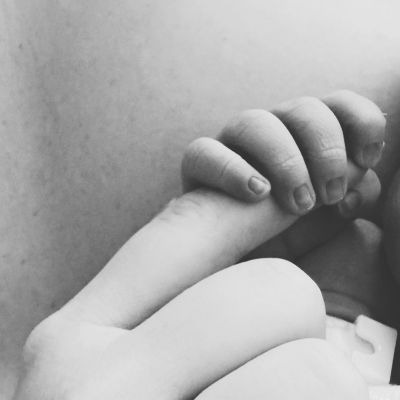 H ηθοποιός μίλησε για πρώτη φορά για την επέμβαση λαγόχειλου του μωρού της