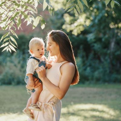 Η μητρική γλώσσα δεν μαθαίνεται, αναπτύσσεται σχεδόν όπως το περπάτημα