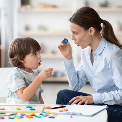 Δυσλεξία στα παιδιά: 6 προειδοποιητικά σημάδια σύμφωνα με τους ειδικούς