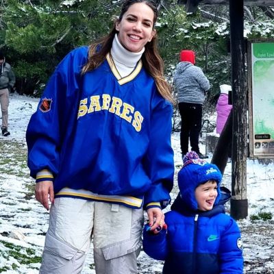 Οικογενειακή εξόρμηση στη χιονισμένη Πάρνηθα για την Κατερίνα Στικούδη