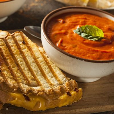 3 εύκολες συνταγές για σούπα και μία comfort συνταγή για την καρδιά