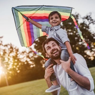 Πού και πώς πετάμε χαρταετό εντός Αττικής - Οδηγός για γονείς