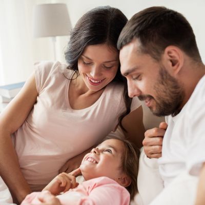 Αυτή η «θετική» γονική φράση είναι στην πραγματικότητα επώδυνη για το παιδί σας